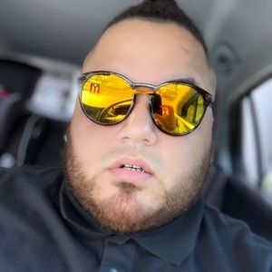 Meet your Posher, Jon